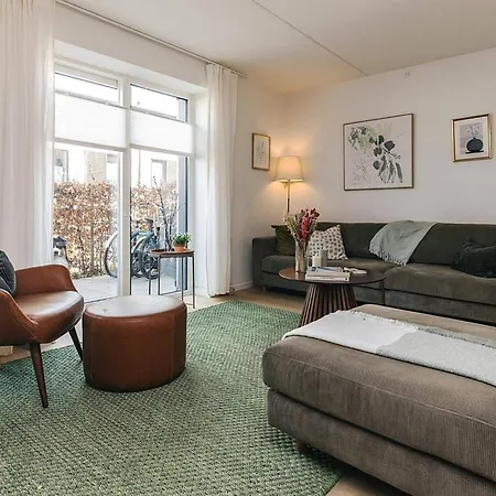4 Star In Vedbæk