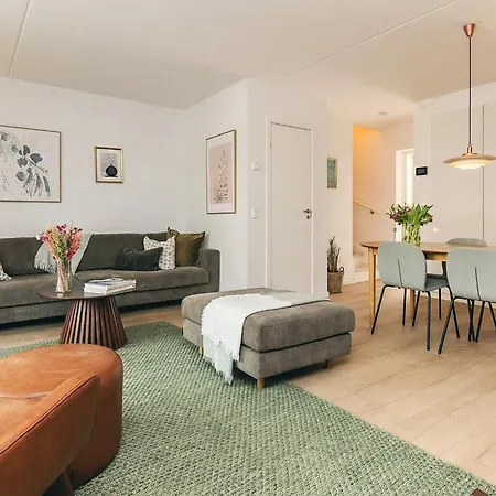4 Star In Casa vacanze Vedbæk