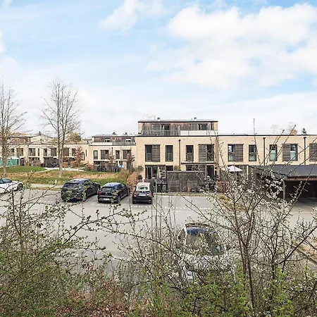 4 Star In Vedbæk
