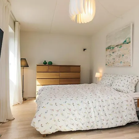4 Star In Vedbæk